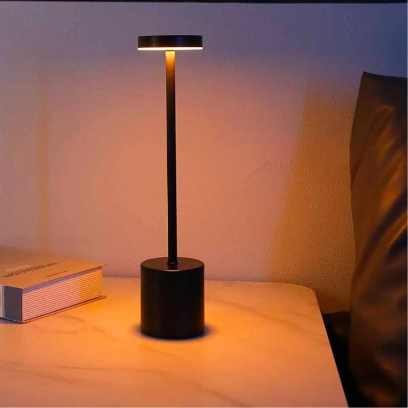 Luminária de Mesa Sem Fio