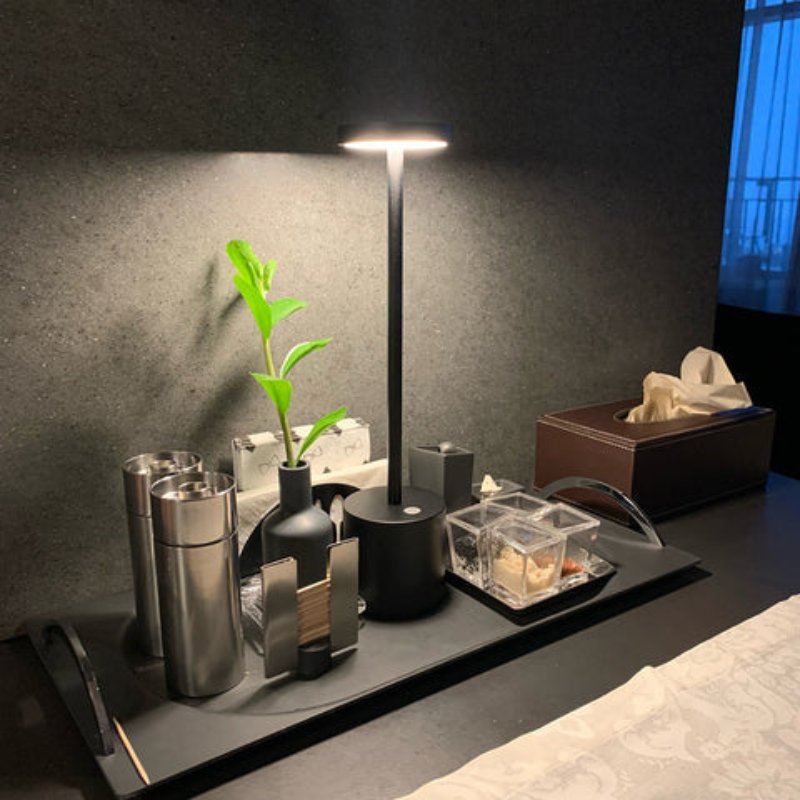 Luminária de Mesa Sem Fio